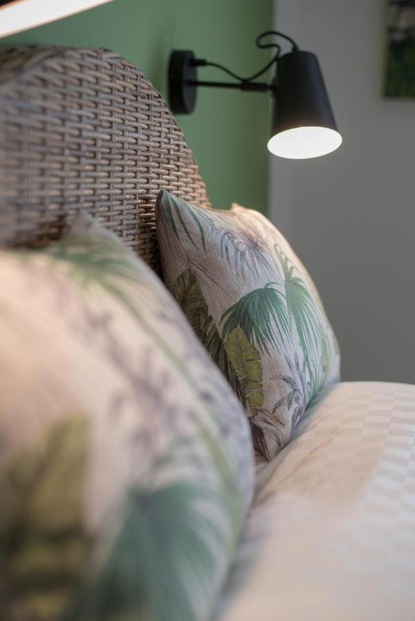 Sur Le Quai Bed and Breakfast Carcassonne Buitenkant foto